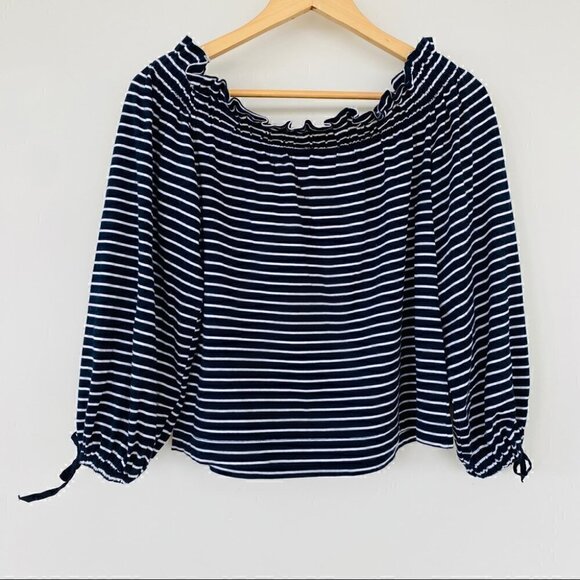 Banana Republic top, cropped, 3/4 length sleeves, loose fit, in ๐ฏ cotton - Picture 1 of 7